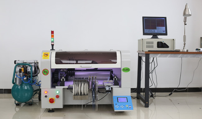 全自動貼片機(jī)